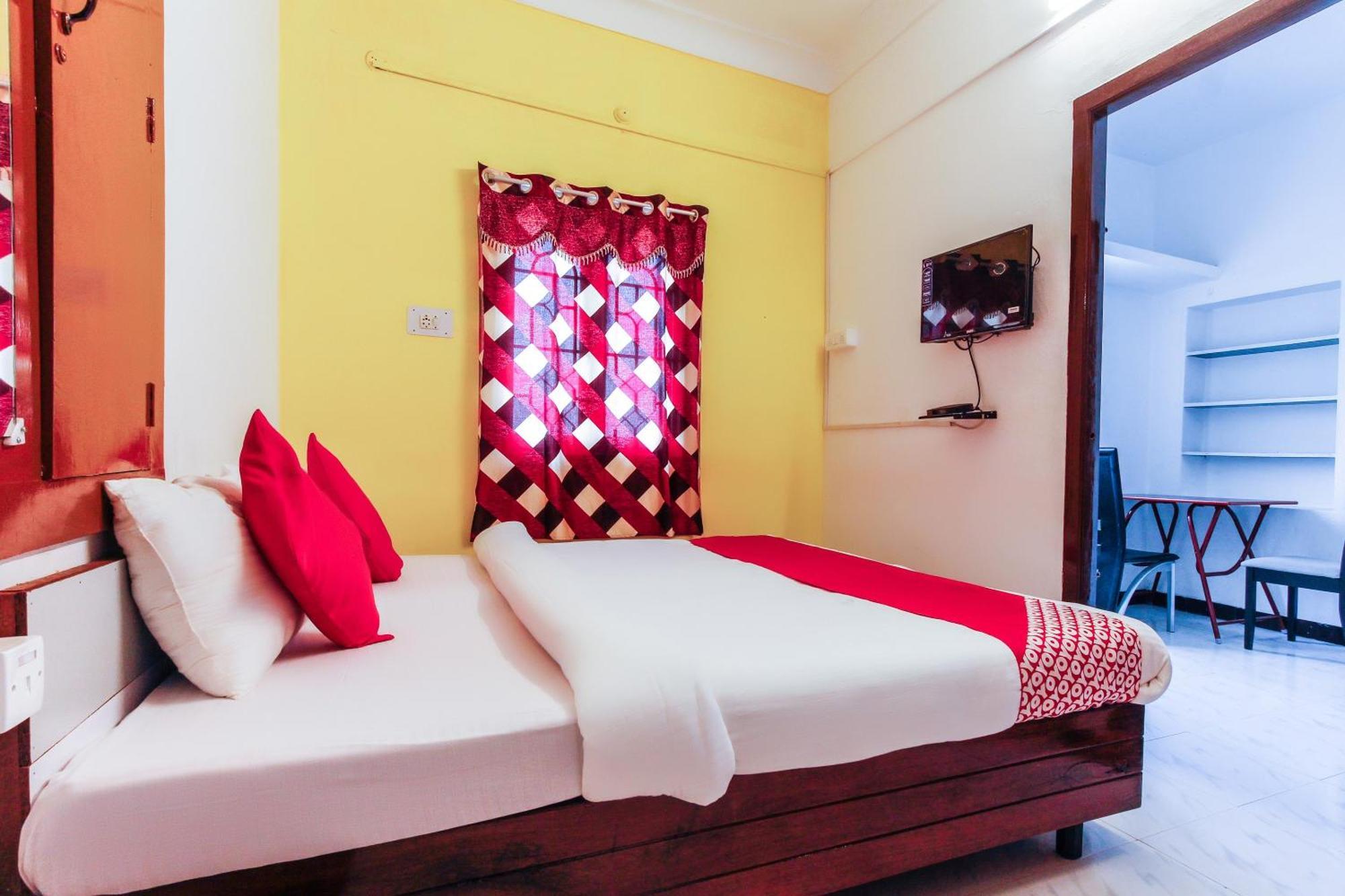 Hotel Lakshmi Narayana Salem Exteriör bild