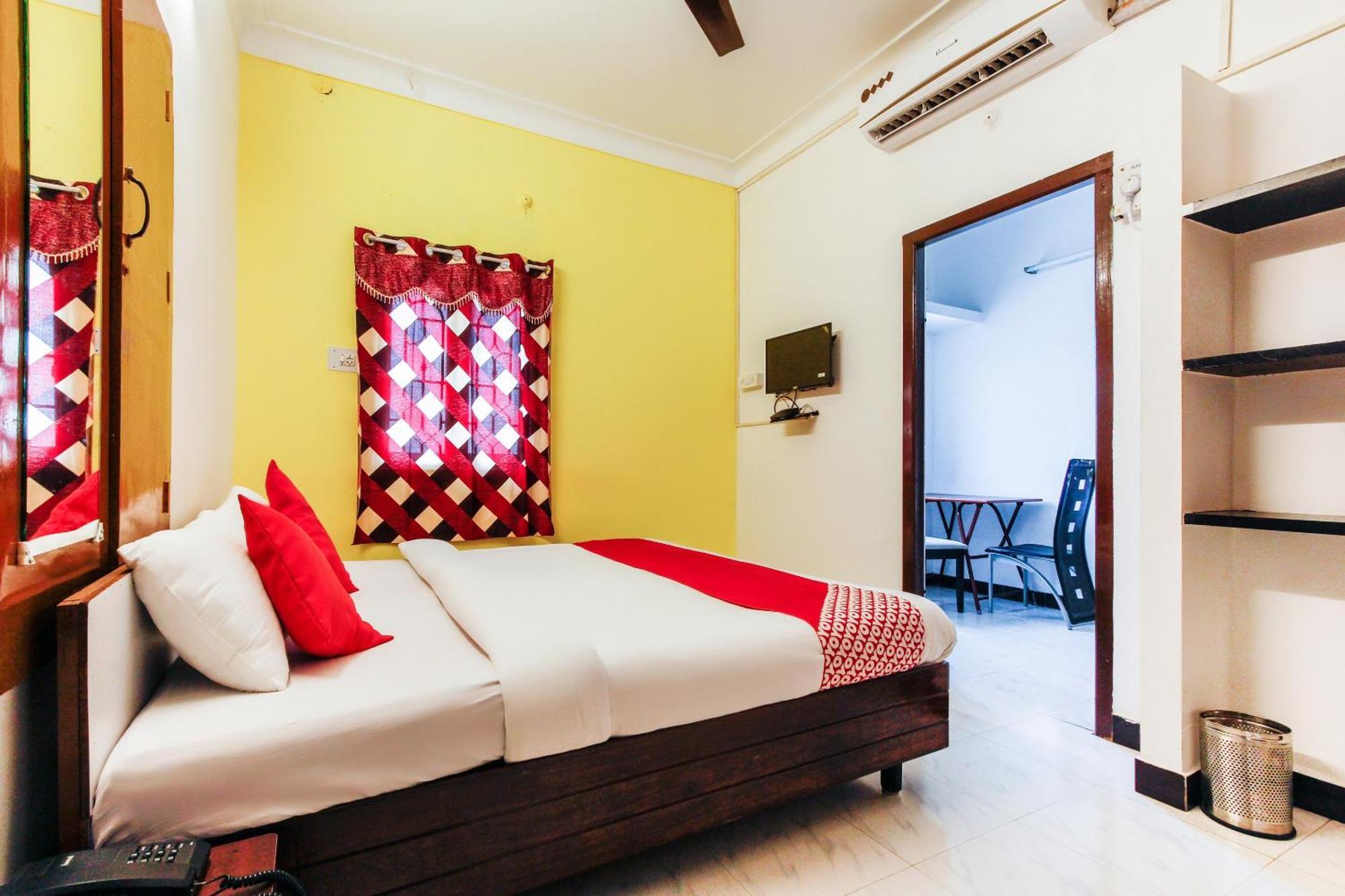 Hotel Lakshmi Narayana Salem Exteriör bild